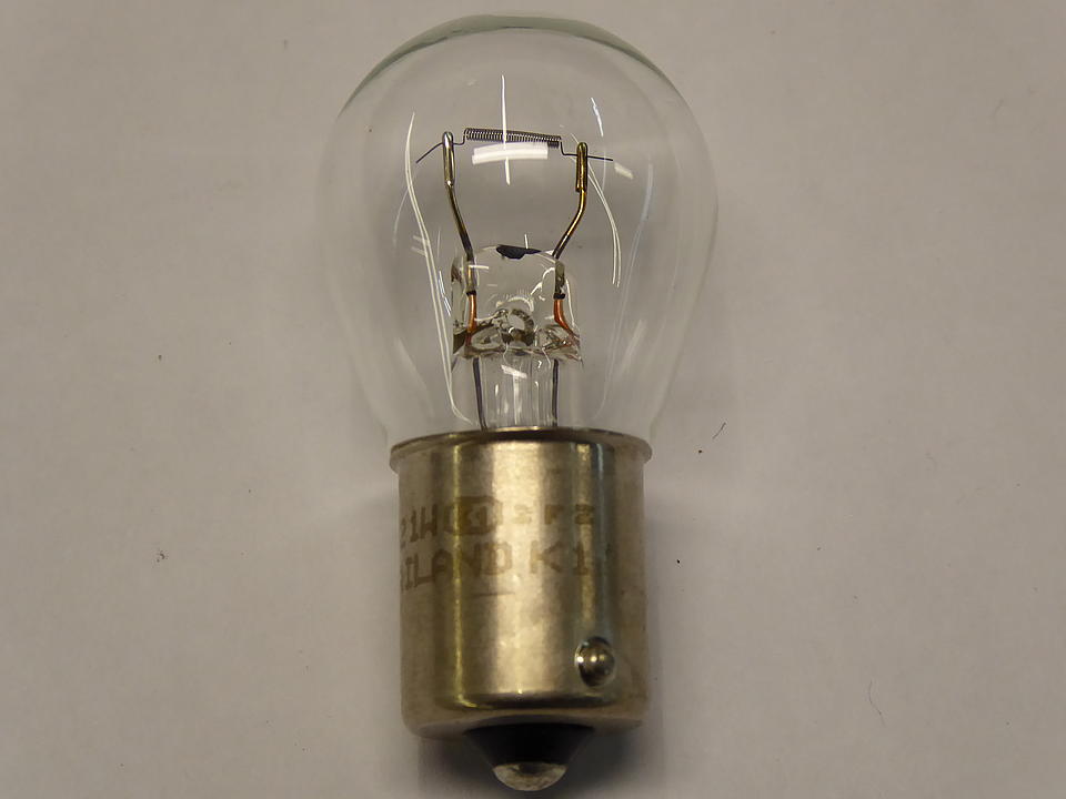 Birne 12V 21W im Oldtimer Traktor Ersatzteile Shop online kaufen
