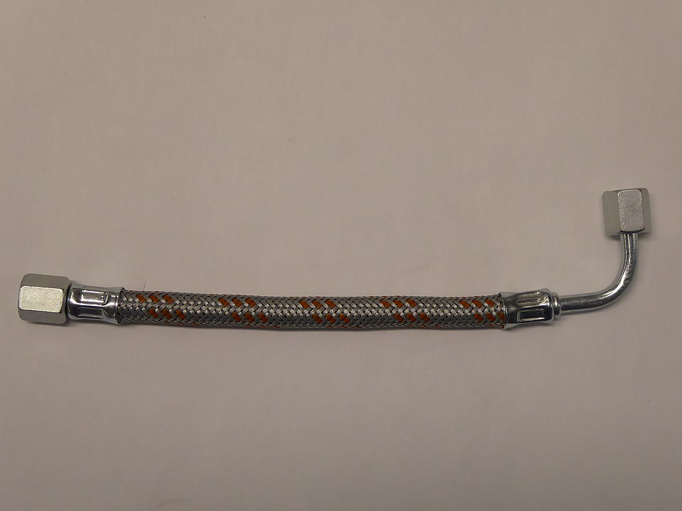 Anschlussleitung im Oldtimer Traktor Ersatzteile Shop online kaufen