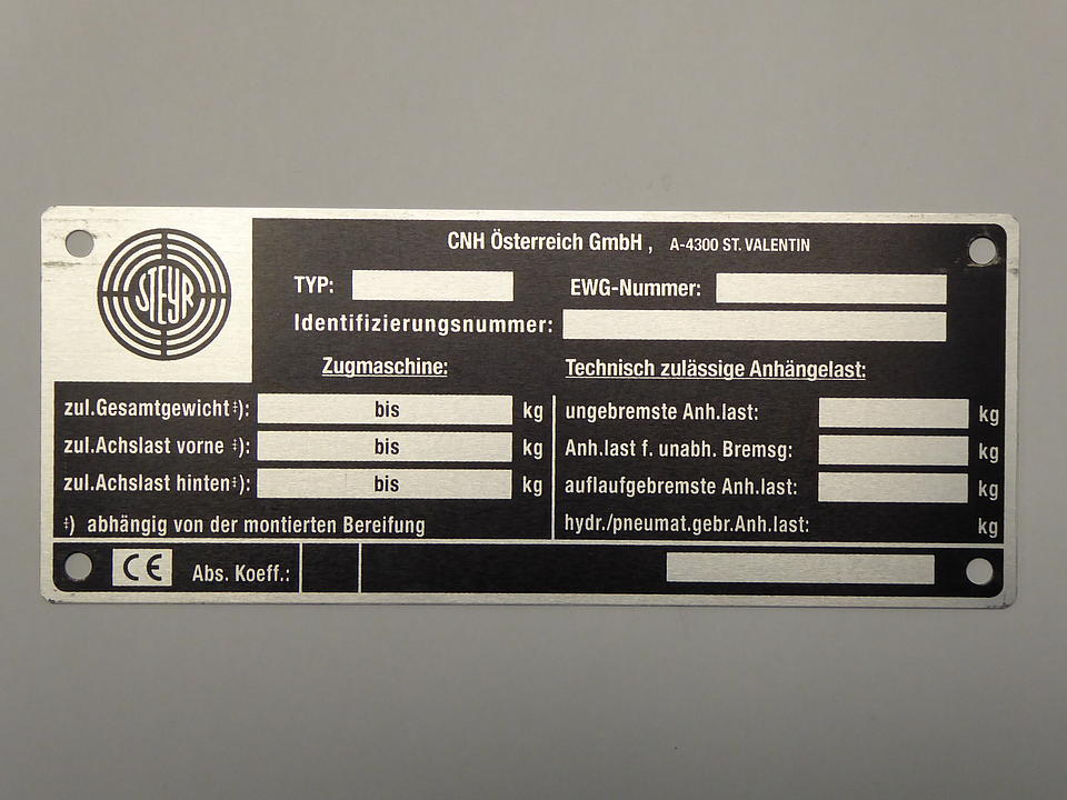 Baumusterschild im Oldtimer Traktor Ersatzteile Shop online kaufen