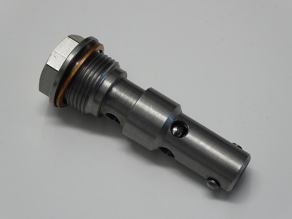 Öldruckregelventil im Oldtimer Traktor Ersatzteile Shop online kaufen