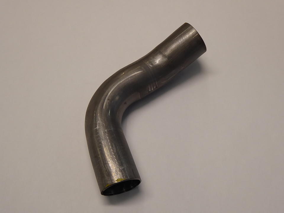 Wasserrohr Steyr T80, T84 und T86 im Oldtimer Traktor Ersatzteile Shop online kaufen