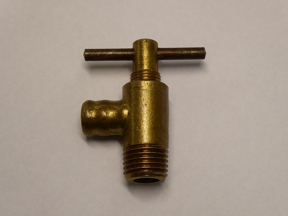 Wasserablasshahn im Oldtimer Traktor Ersatzteile Shop online kaufen