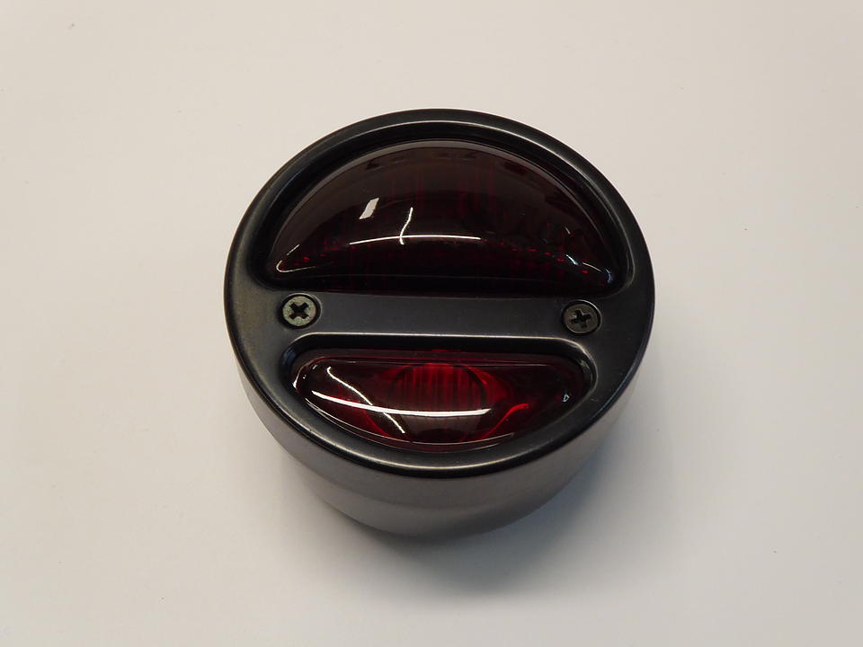 Leuchte ohne Kennzeichenlicht im Oldtimer Traktor Ersatzteile Shop online kaufen