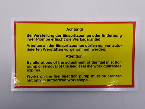 Aufkleber im Oldtimer Traktor Ersatzteile Shop online kaufen