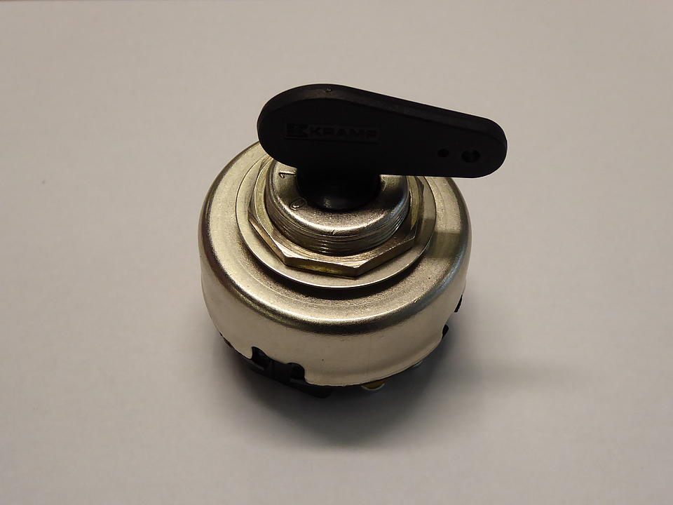 Zündschloss im Oldtimer Traktor Ersatzteile Shop online kaufen