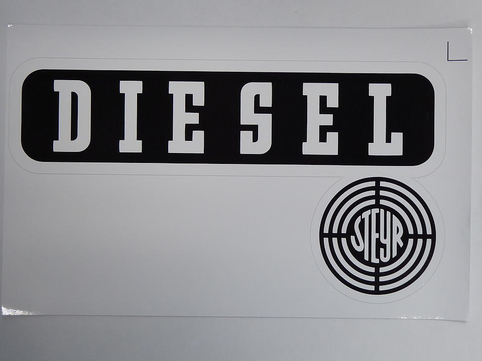 Aufkleber im Oldtimer Traktor Ersatzteile Shop online kaufen