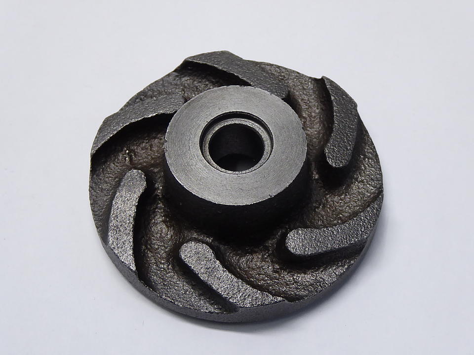 Wasserpumpenrad im Oldtimer Traktor Ersatzteile Shop online kaufen