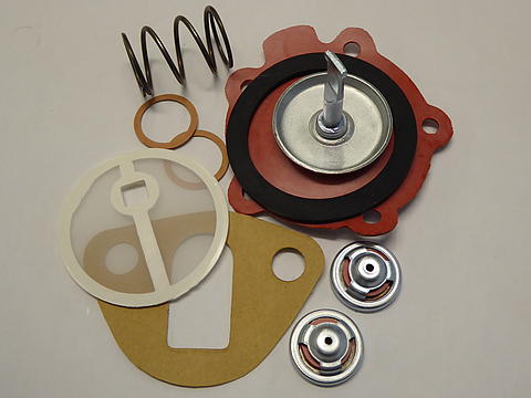 Reparatursatz Kraftstoffpumpe im Oldtimer Traktor Ersatzteile Shop online kaufen