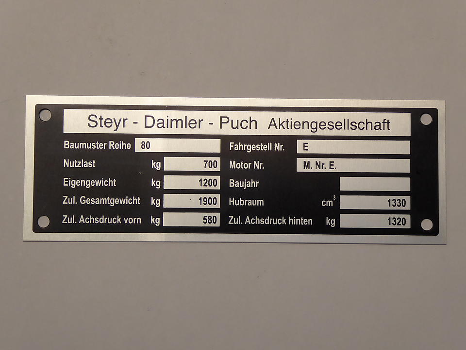 Baumusterschild Steyr T80-280 im Oldtimer Traktor Ersatzteile Shop online kaufen