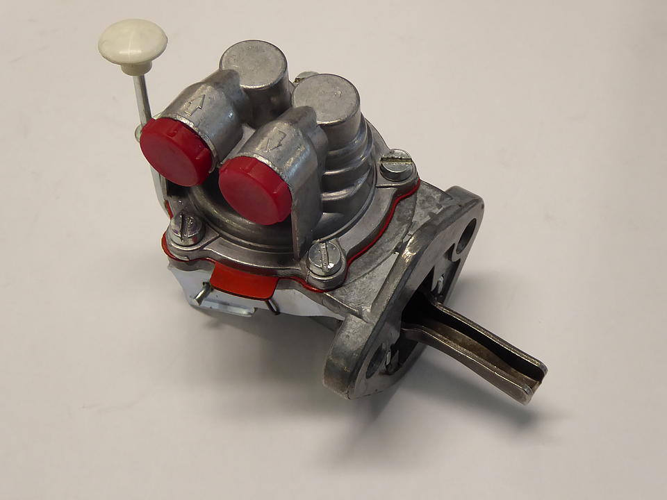 Förderpumpe im Oldtimer Traktor Ersatzteile Shop online kaufen