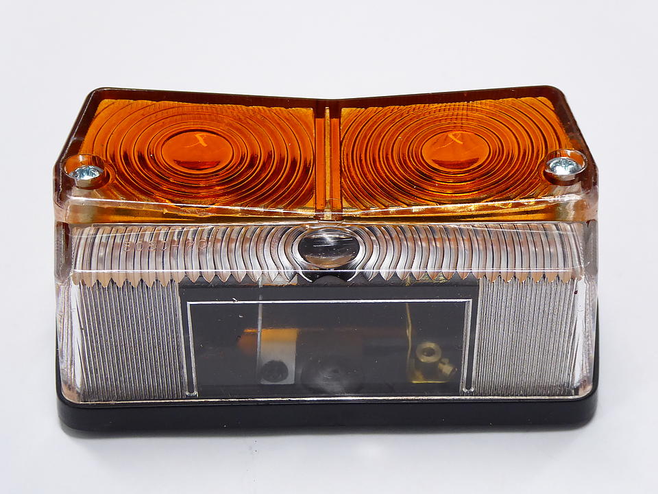 Blink-Positionsleuchte im Oldtimer Traktor Ersatzteile Shop online kaufen