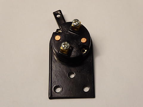 Bremslichtschalter im Oldtimer Traktor Ersatzteile Shop online kaufen