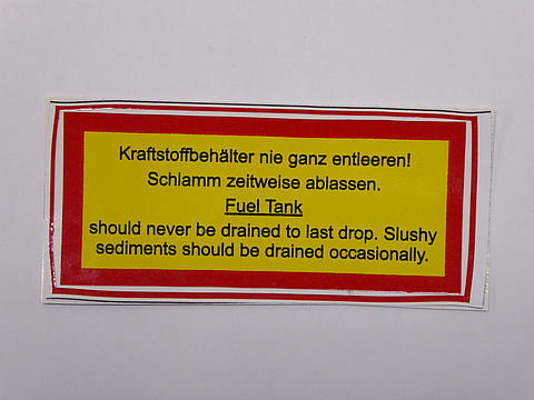 Aufkleber im Oldtimer Traktor Ersatzteile Shop online kaufen