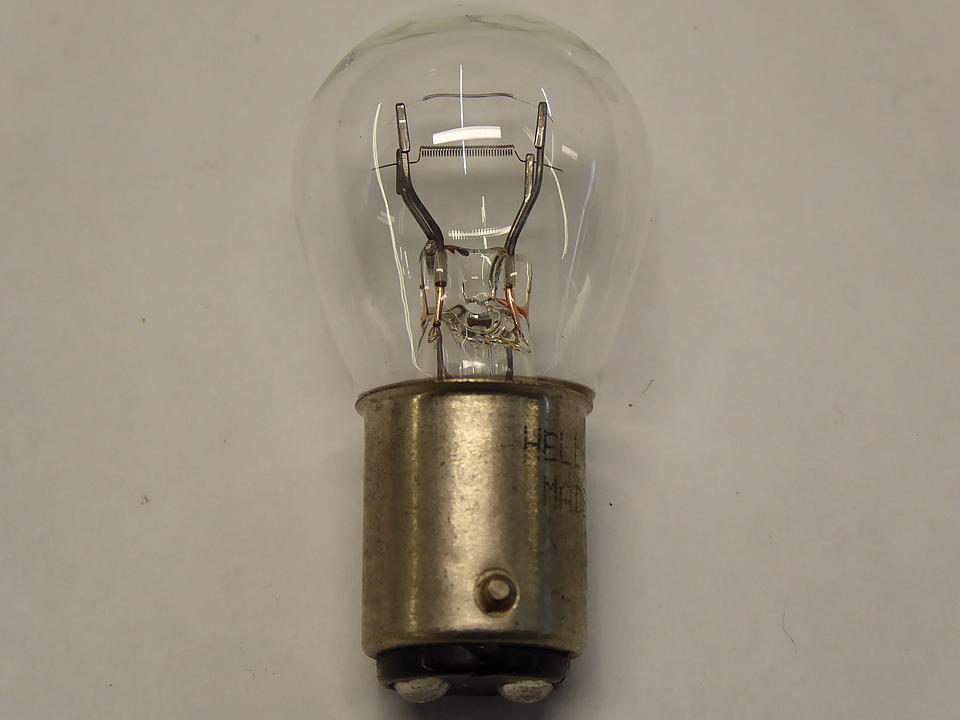 Birne 12V 21/5W im Oldtimer Traktor Ersatzteile Shop online kaufen