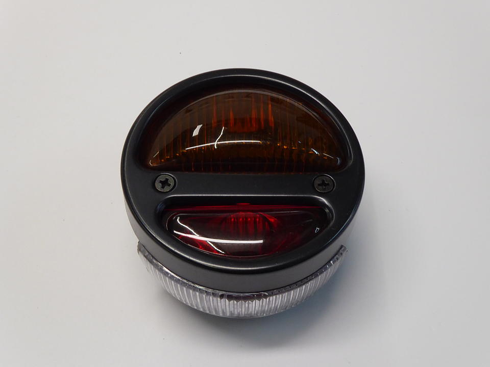 Leuchte mit Kennzeichenlicht im Oldtimer Traktor Ersatzteile Shop online kaufen