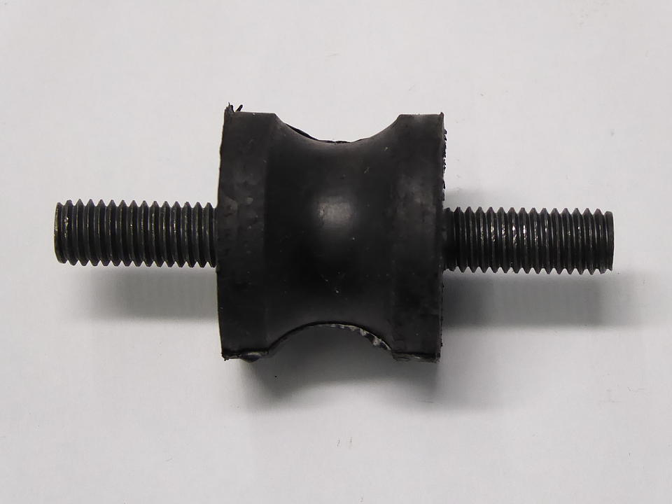 Gummilager Kühler/Trittbrett im Oldtimer Traktor Ersatzteile Shop online kaufen