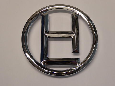 Schriftzug Lindner LH groß im Oldtimer Traktor Ersatzteile Shop online kaufen