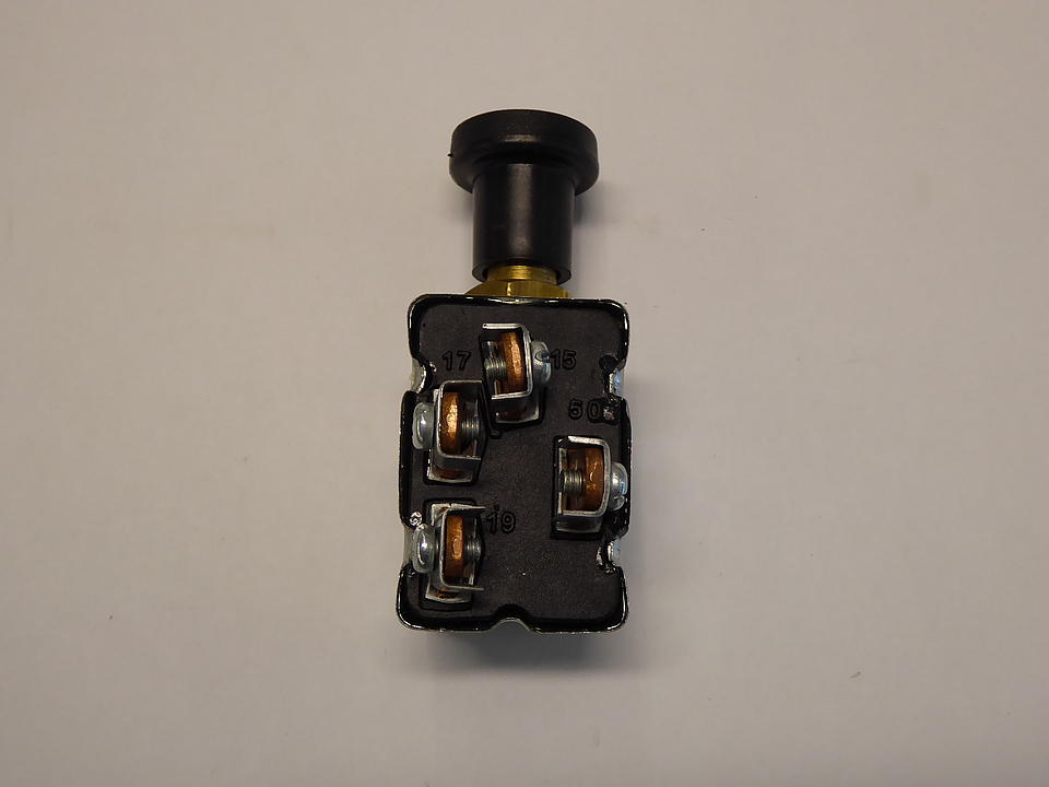 Startschalter im Oldtimer Traktor Ersatzteile Shop online kaufen