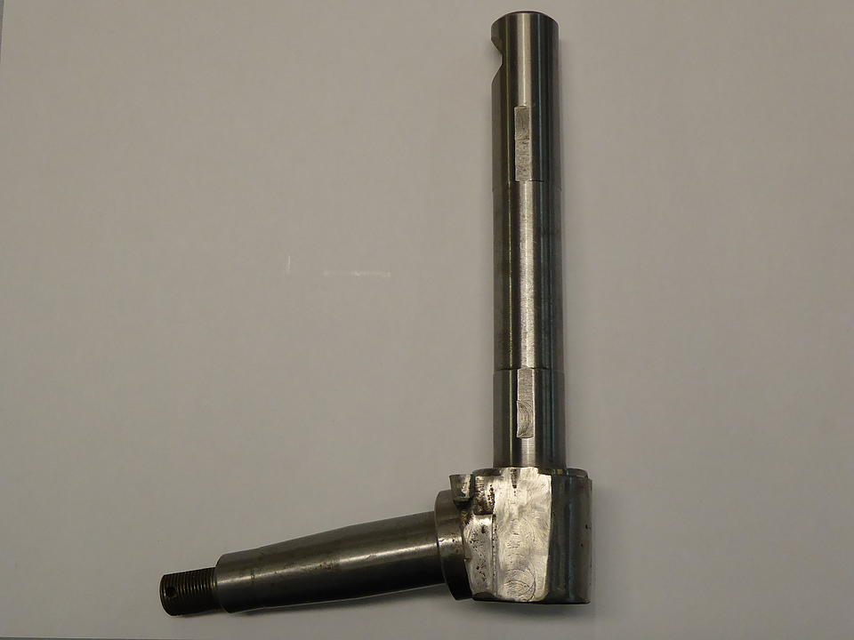 Achsschenkel Steyr im Oldtimer Traktor Ersatzteile Shop online kaufen