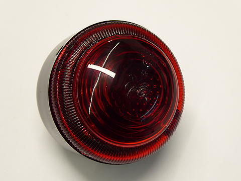 Leuchte im Oldtimer Traktor Ersatzteile Shop online kaufen