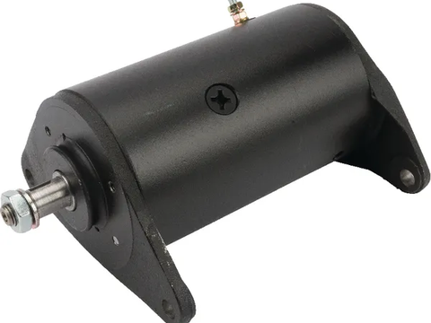 Gleichstromlichtmaschine 12V 11A im Oldtimer Traktor Ersatzteile Shop online kaufen