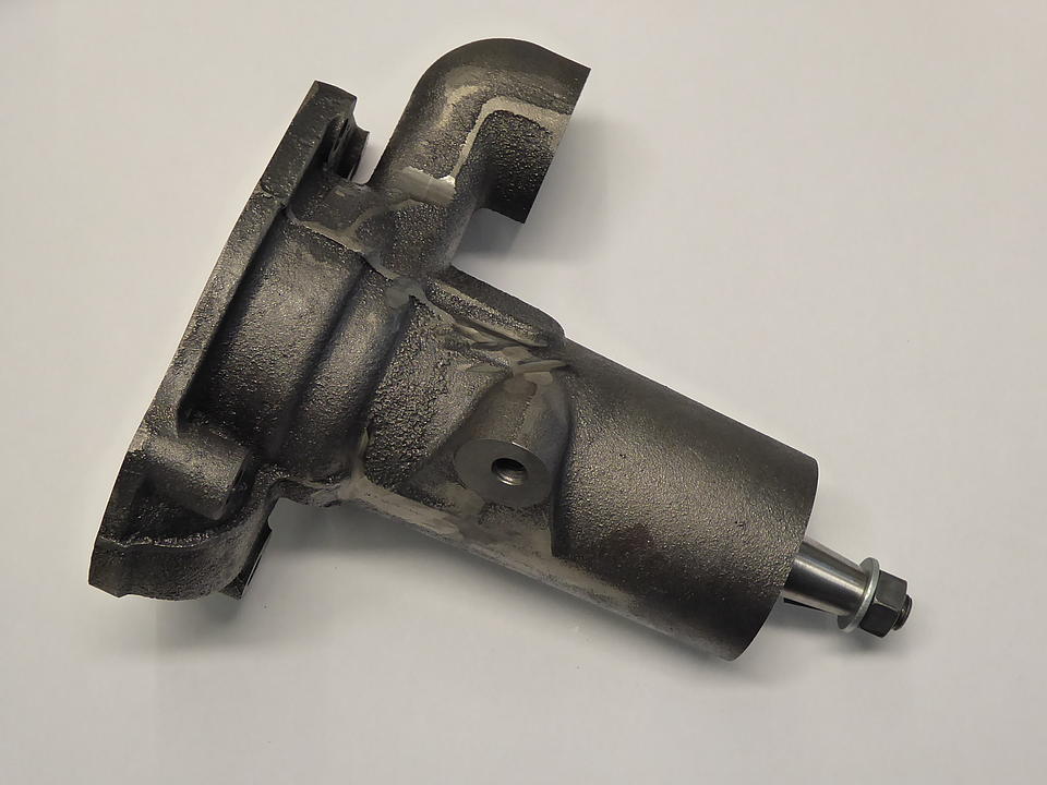 Wasserpumpe Steyr T188 und Plus 30 im Oldtimer Traktor Ersatzteile Shop online kaufen