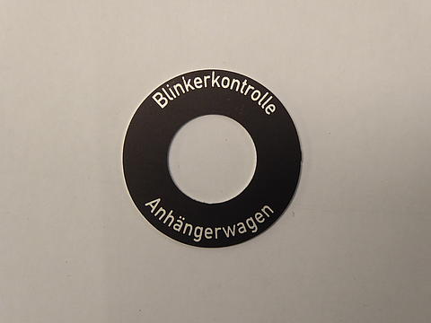 Schild für Kontrollleuchte im Oldtimer Traktor Ersatzteile Shop online kaufen