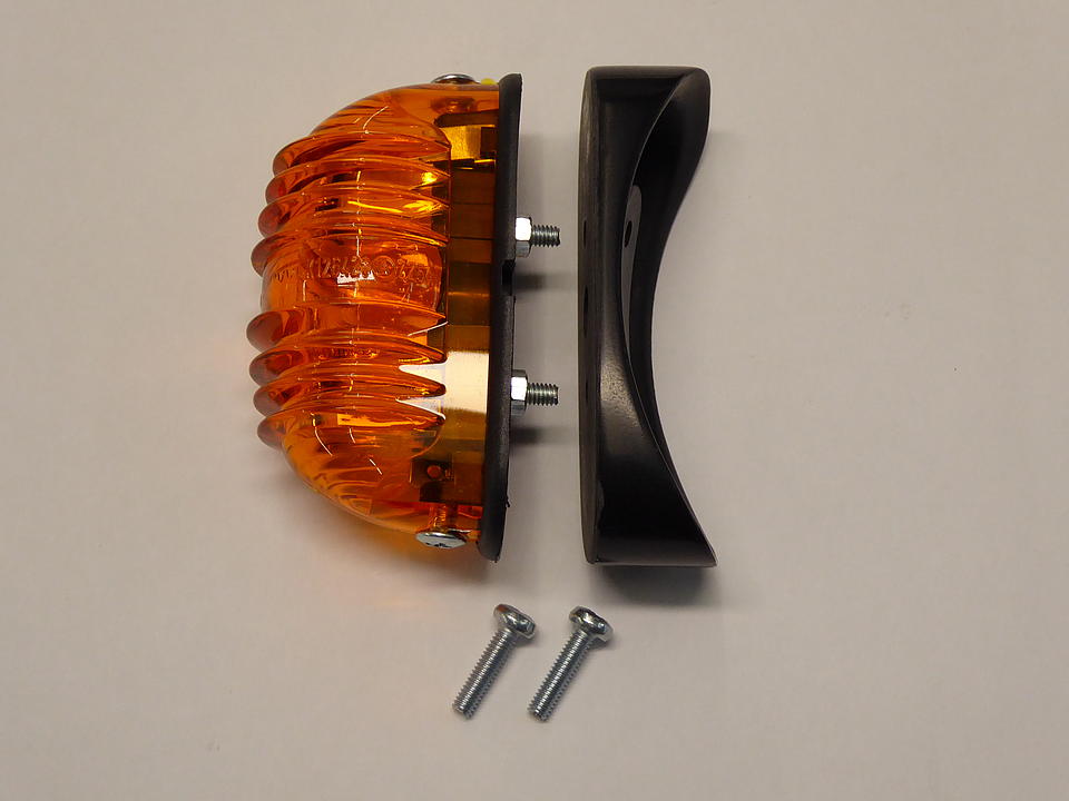 Blinkleuchte im Oldtimer Traktor Ersatzteile Shop online kaufen