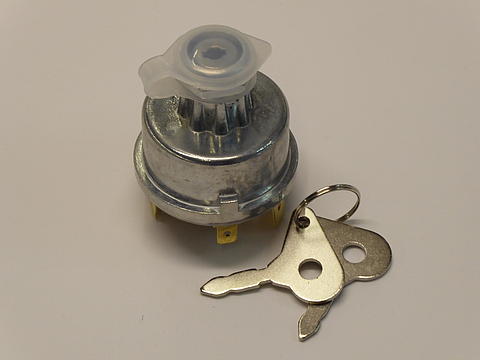 Zündschloss im Oldtimer Traktor Ersatzteile Shop online kaufen