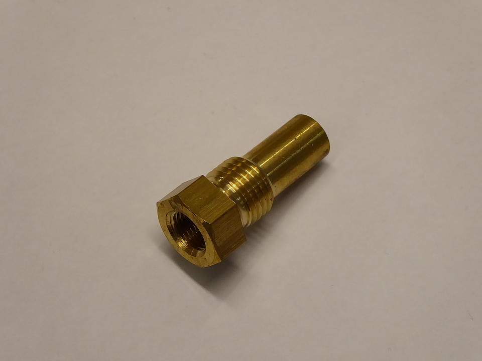 Einschraubadapter im Oldtimer Traktor Ersatzteile Shop online kaufen