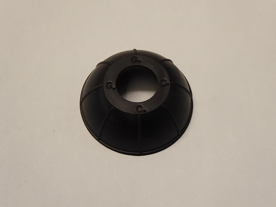 Staubschutz im Oldtimer Traktor Ersatzteile Shop online kaufen