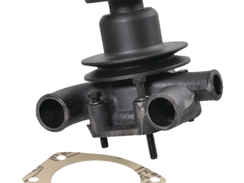 Wasserpumpe im Oldtimer Traktor Ersatzteile Shop online kaufen