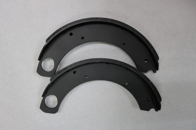 Set Bremsbacke 2Stk. im Oldtimer Traktor Ersatzteile Shop online kaufen