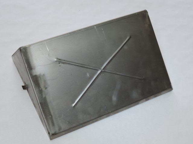 Batteriekastendeckel Steyr T180 im Oldtimer Traktor Ersatzteile Shop online kaufen