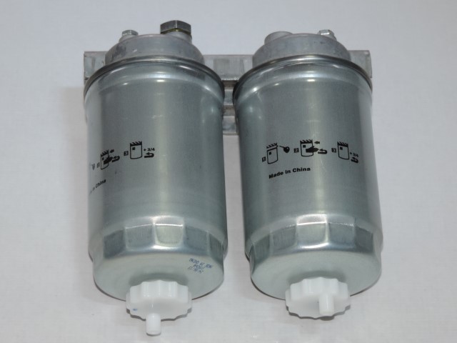 Doppelfiltergehäuse im Oldtimer Traktor Ersatzteile Shop online kaufen