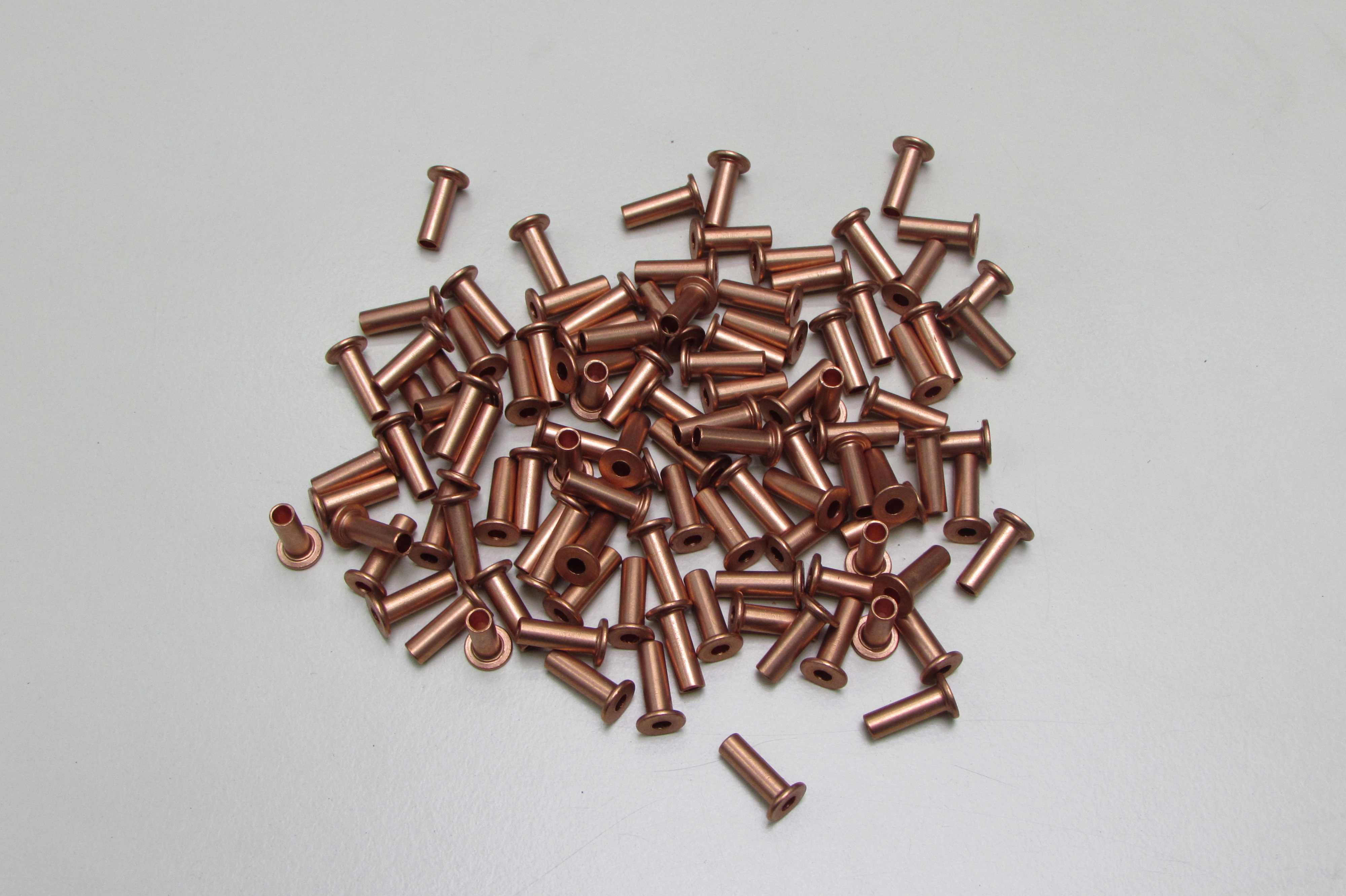 Hohlnieten 5X12 im Oldtimer Traktor Ersatzteile Shop online kaufen