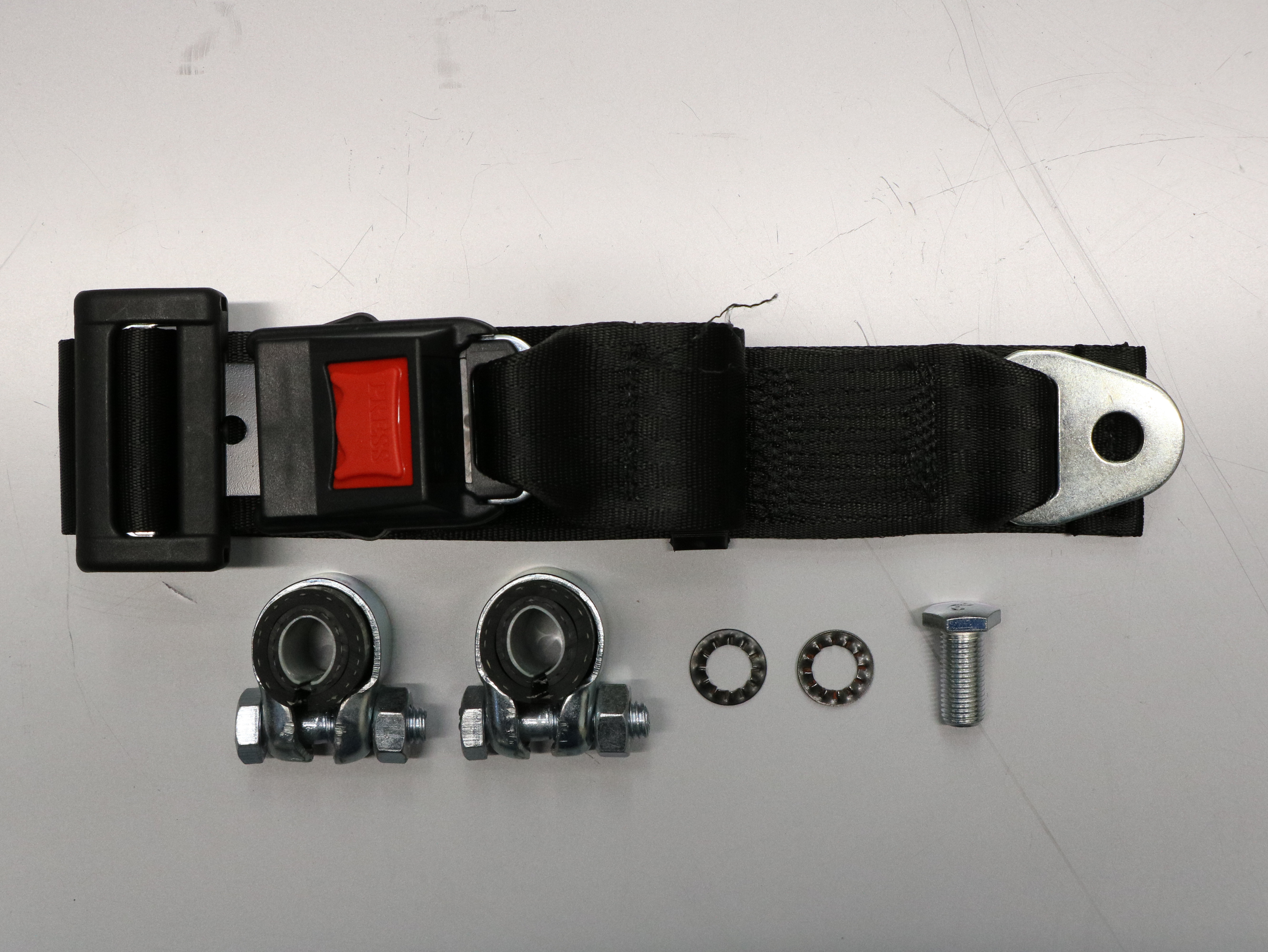 Rückhaltegurtset im Oldtimer Traktor Ersatzteile Shop online kaufen