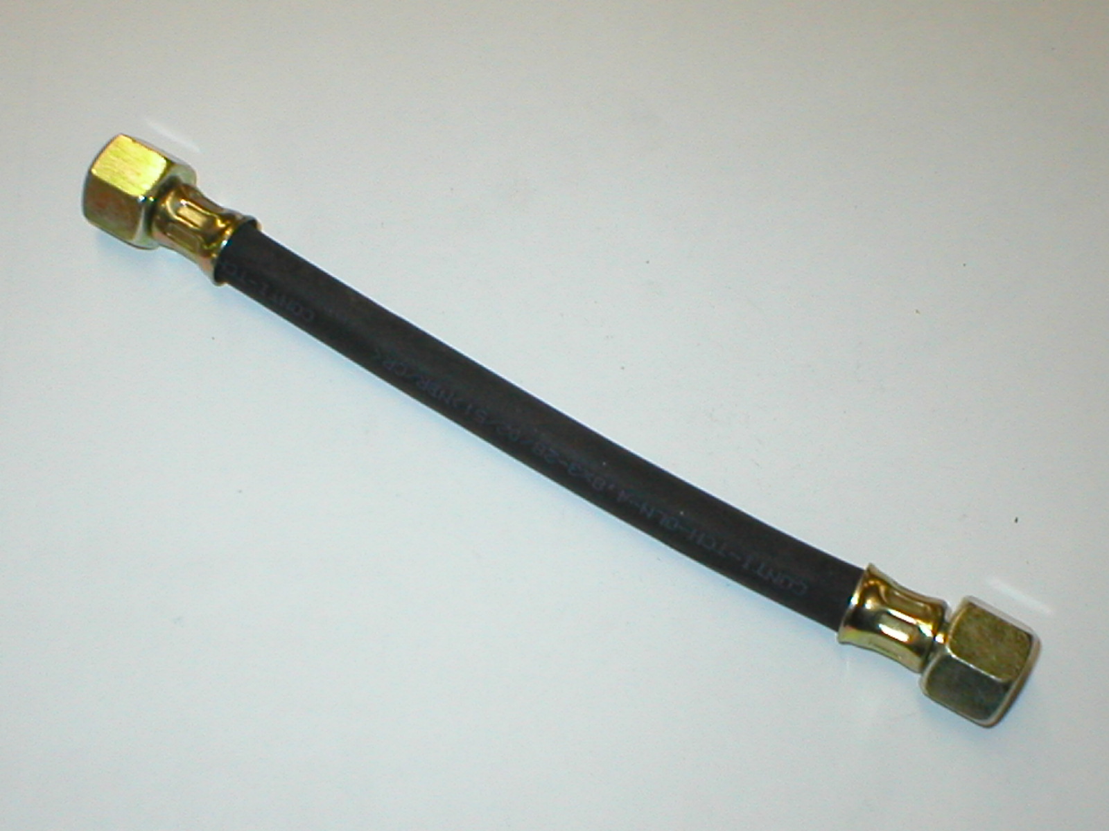 Anschlussleitung im Oldtimer Traktor Ersatzteile Shop online kaufen