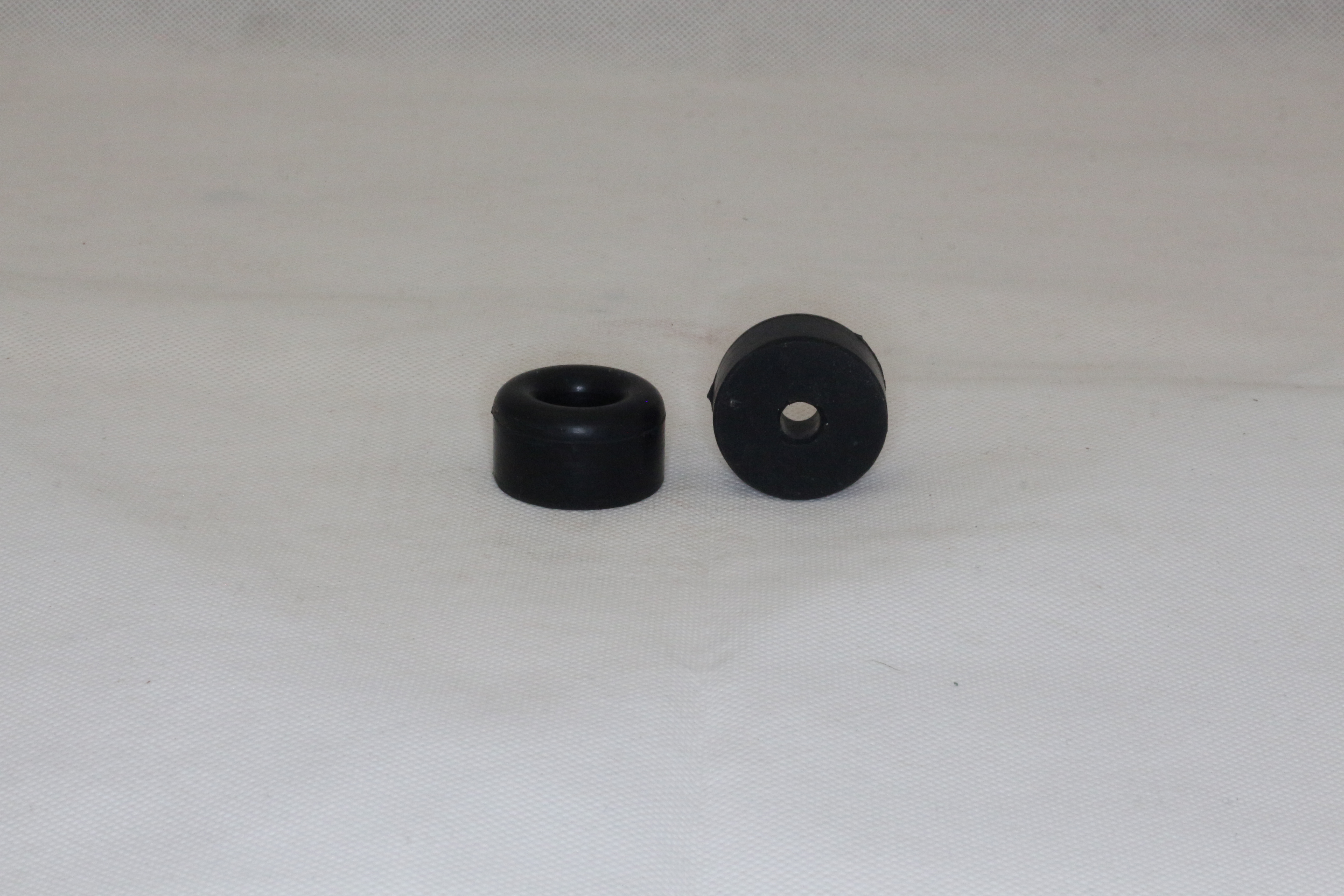 Anschlagpuffer im Oldtimer Traktor Ersatzteile Shop online kaufen